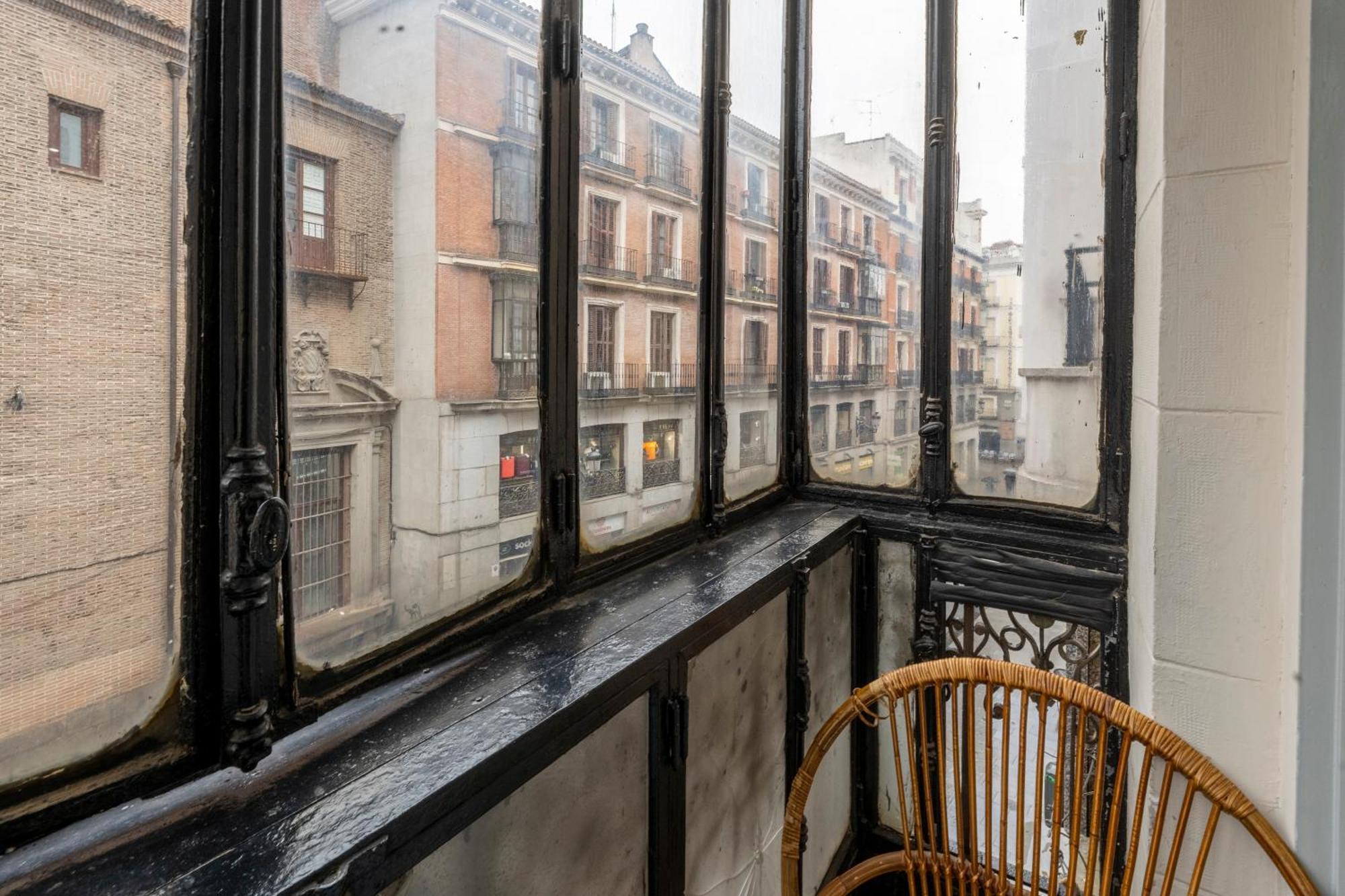 For You Rentals New Design Apartment Temporal Puerta Del Sol Pre10A Madrid Eksteriør bilde