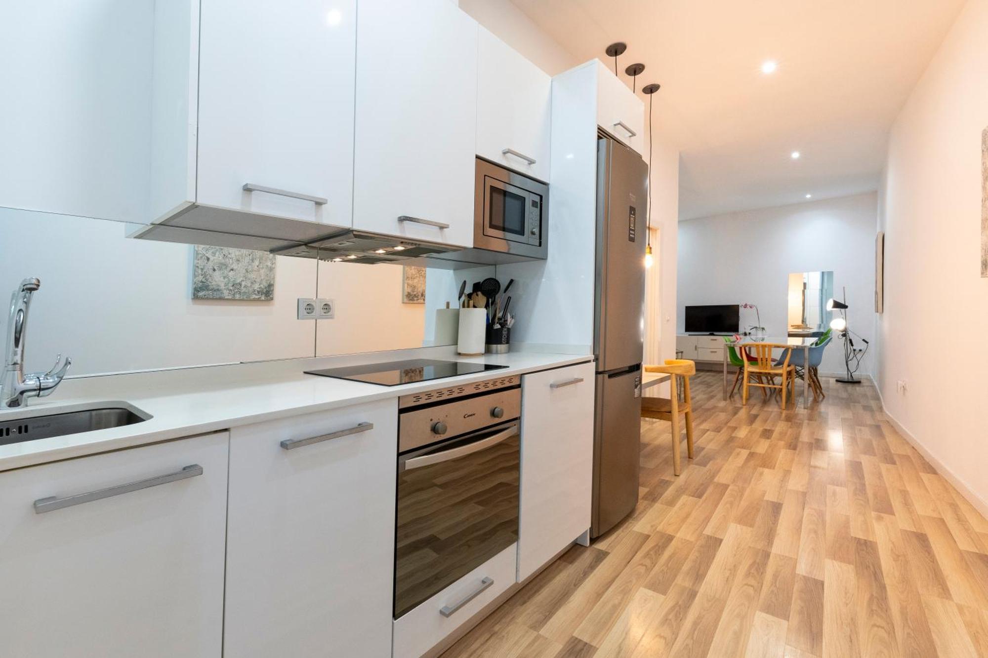 For You Rentals New Design Apartment Temporal Puerta Del Sol Pre10A Madrid Eksteriør bilde