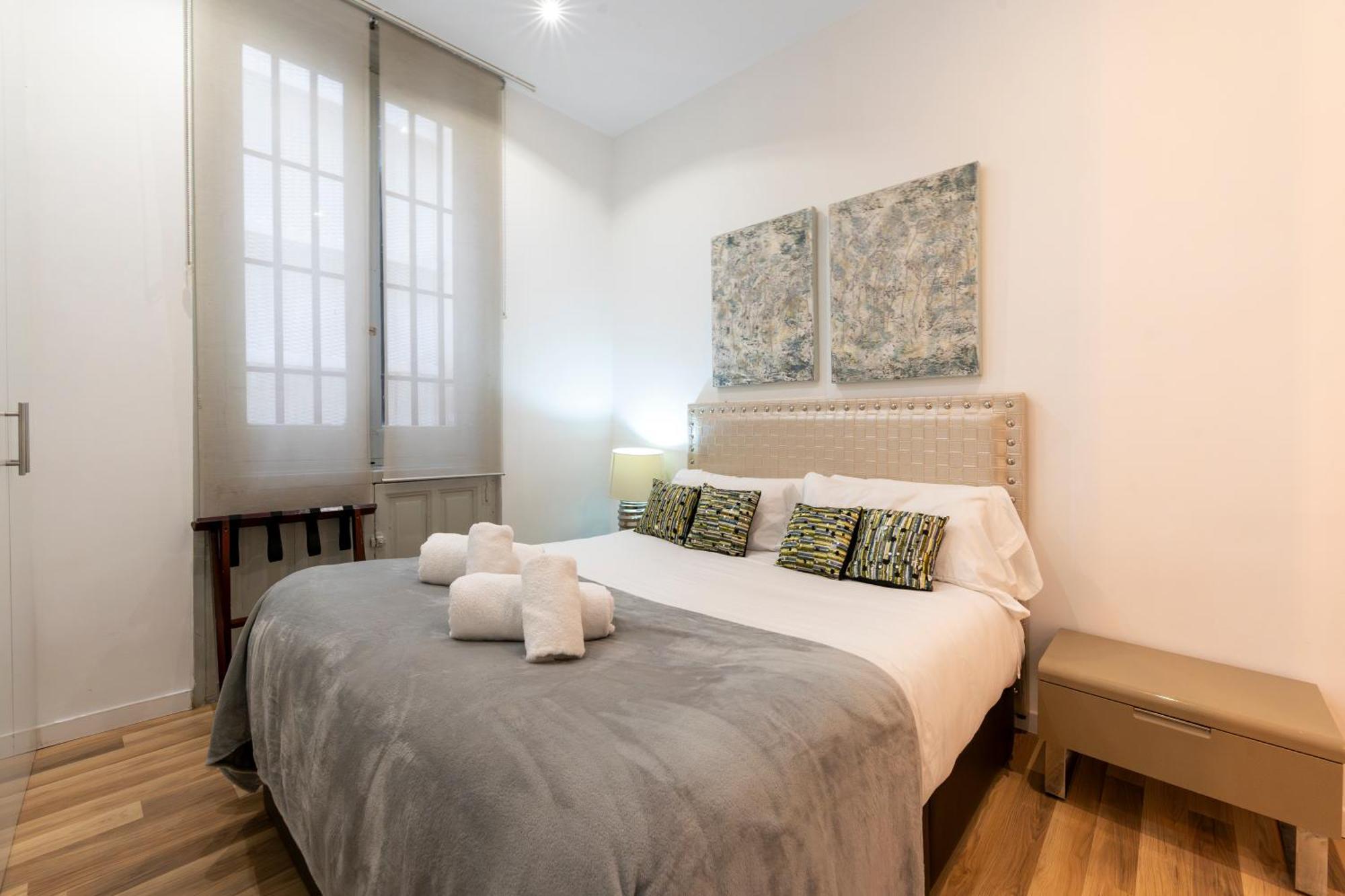 For You Rentals New Design Apartment Temporal Puerta Del Sol Pre10A Madrid Eksteriør bilde