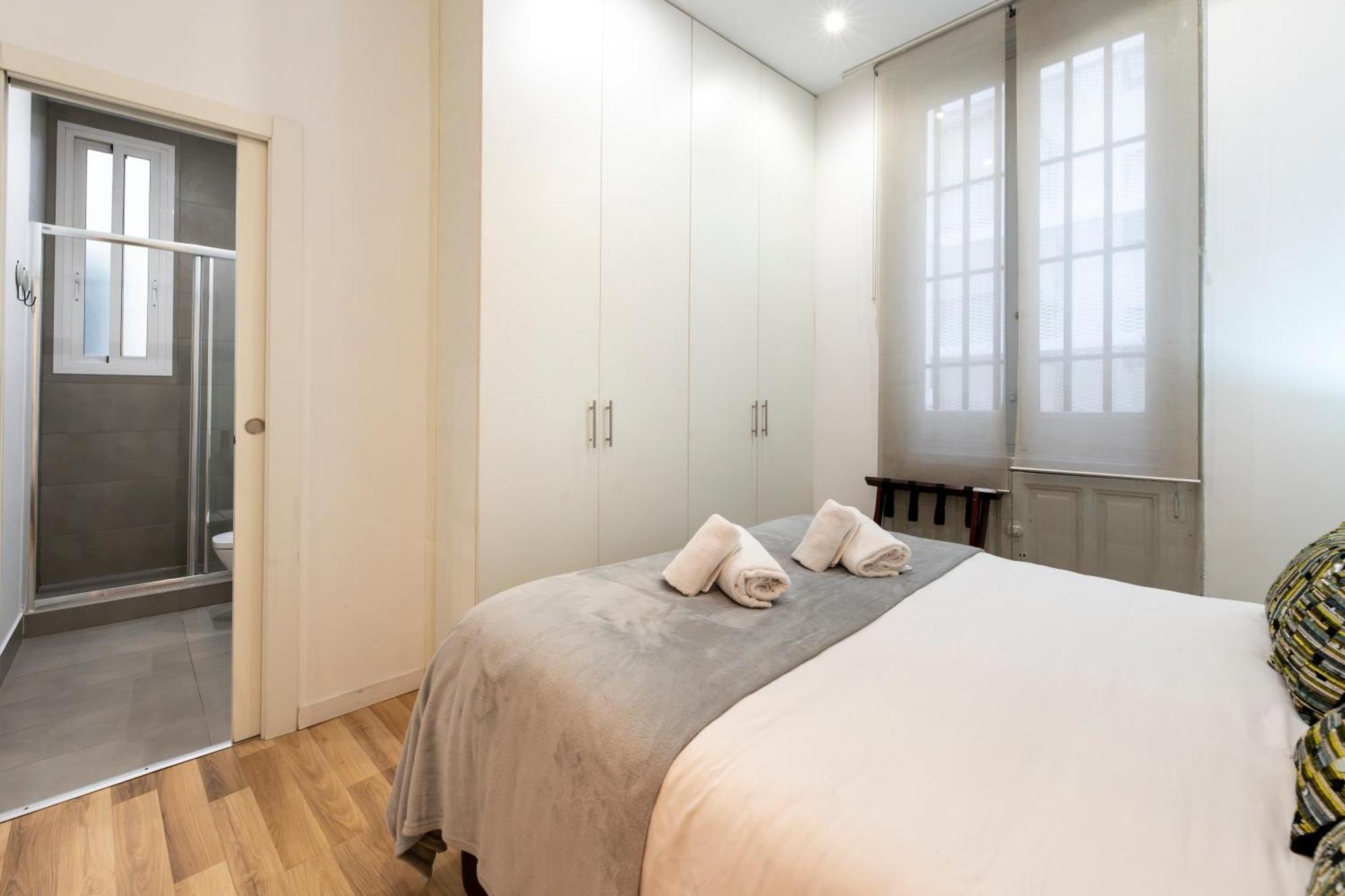 For You Rentals New Design Apartment Temporal Puerta Del Sol Pre10A Madrid Eksteriør bilde
