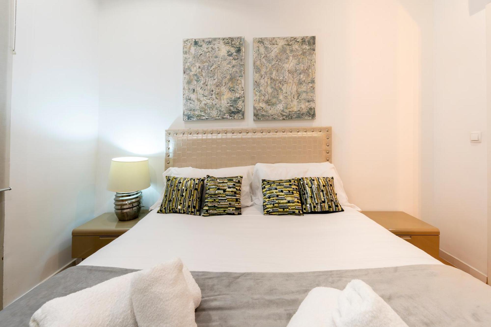 For You Rentals New Design Apartment Temporal Puerta Del Sol Pre10A Madrid Eksteriør bilde