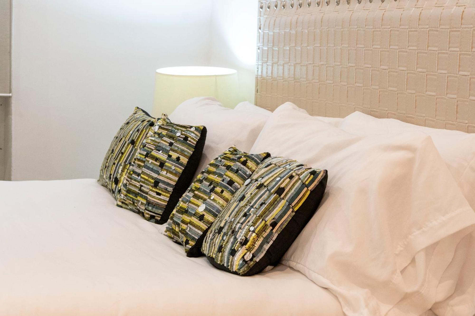 For You Rentals New Design Apartment Temporal Puerta Del Sol Pre10A Madrid Eksteriør bilde